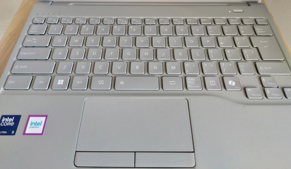 FMV LIFEBOOK WU2/J3のキーボード